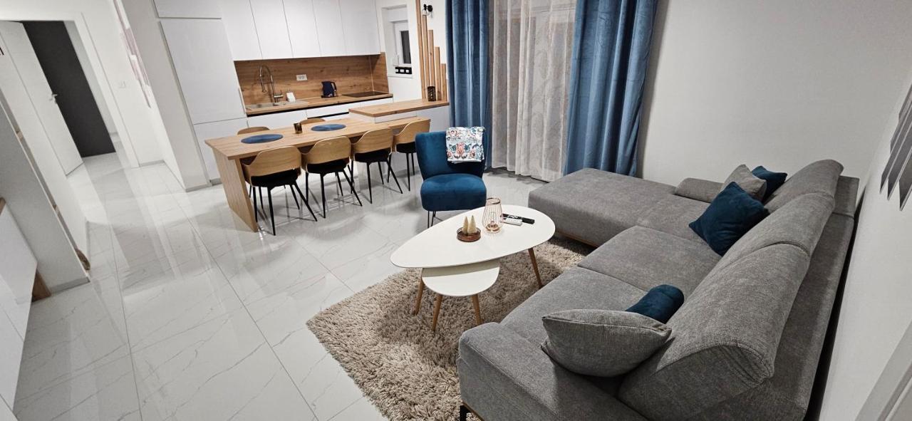 Superior Apartment Lisinski - Private Parking - 2 & 3 Bedroom Zagreb Exteriör bild